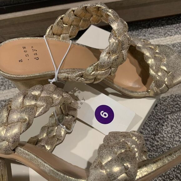 🦋NEW! Gold Basil Rope Open Toe Slide On Heels SZ 6 - Picture 7 of 7